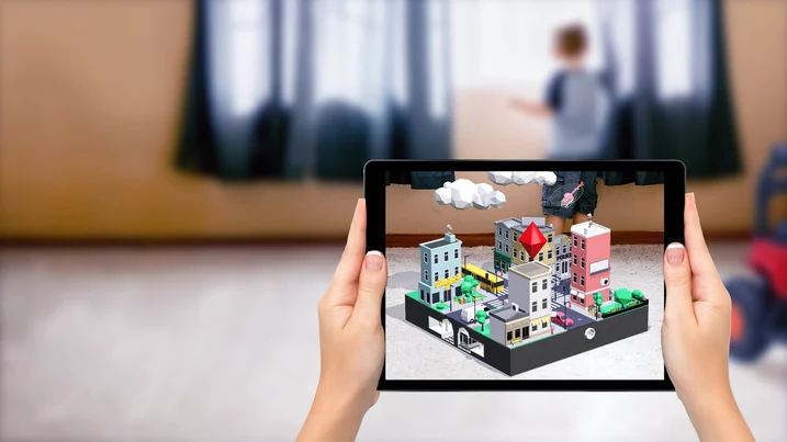 The Role of Augmented Reality (AR) in E-Commerce Marketing